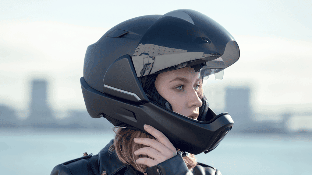 How to Properly Fit a Motorcycle Helmet for Safety and Comfort? - AGVSPORT