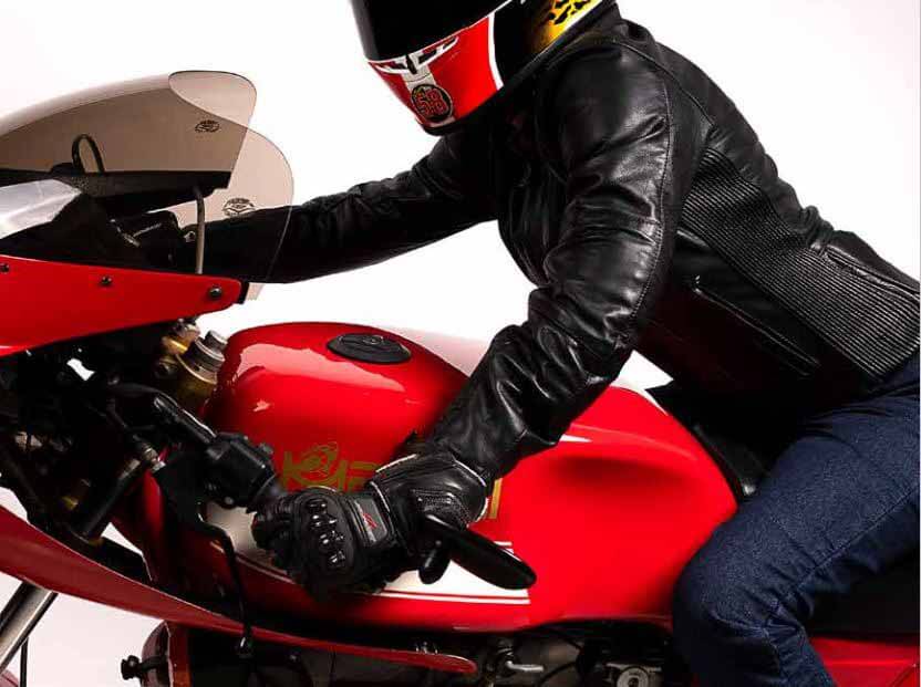 How To Break in Motorcycle Gloves 2