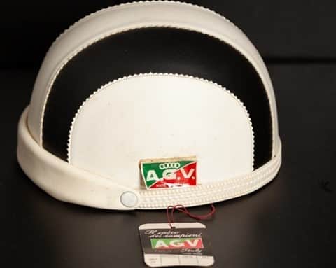 The first-ever AGV helmet—a sleek and minimalist 1/2 design.