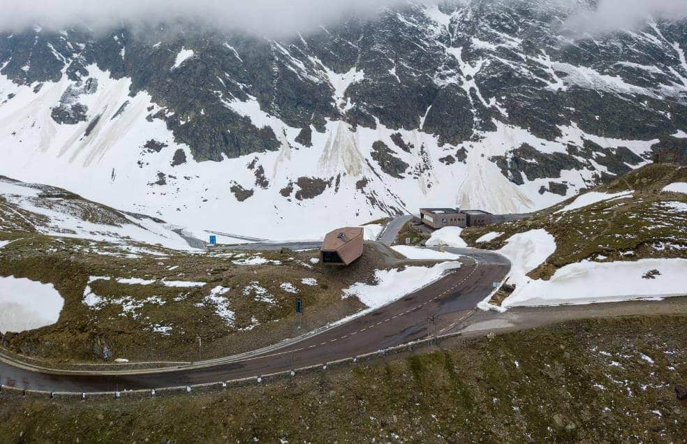 Timmelsjoch Pass and the Ötztal Glacier Road